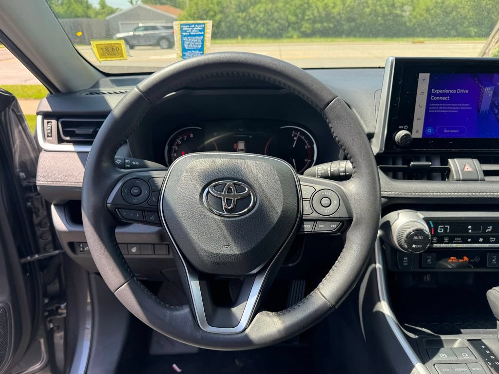 Used 2025 Toyota RAV4 XLE w/ Weather Package AWD/4WD image 6
