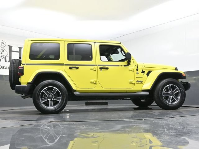 Used 2023 Jeep Wrangler Unlimited Sahara w/ LED Lighting Group AWD/4WD image 52