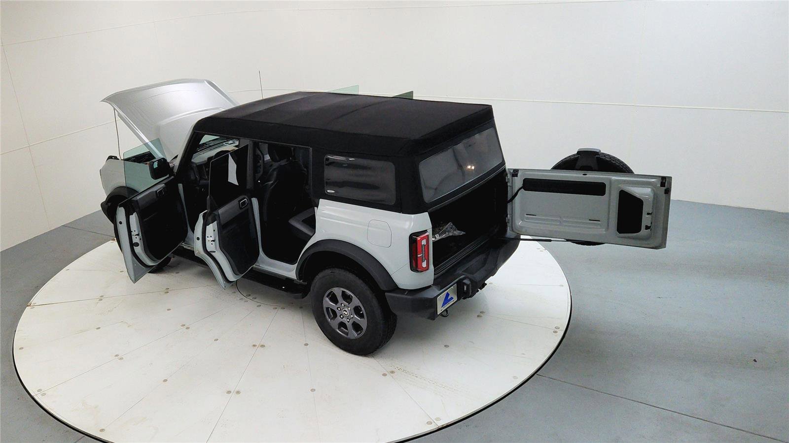 Used 2024 Ford Bronco Big Bend image 20