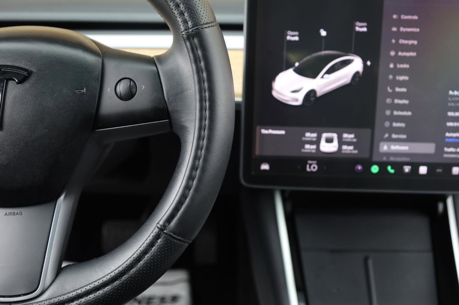 Used 2019 Tesla Model 3 Long Range AWD/4WD image 31