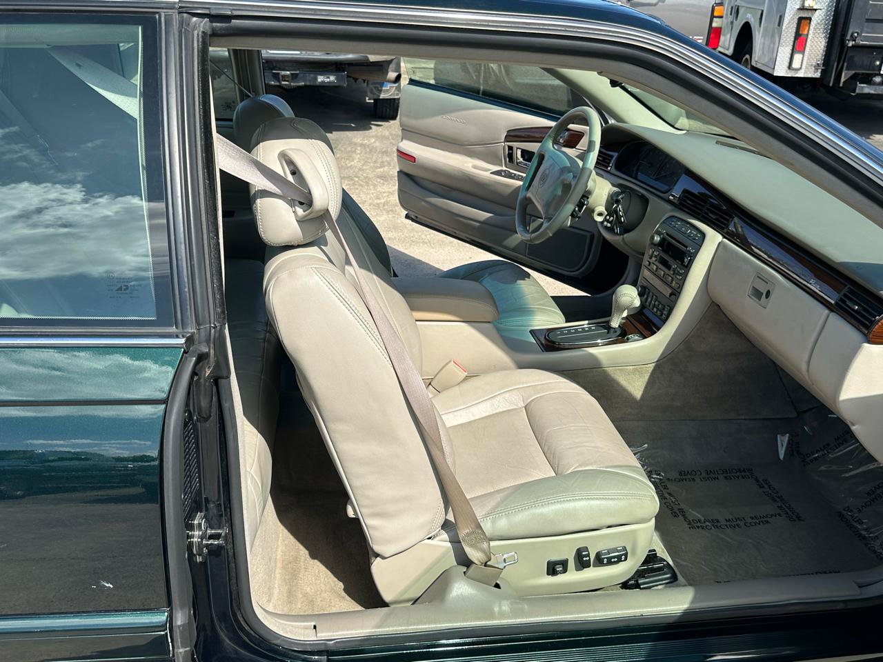 Used 2000 Cadillac Eldorado Touring FWD image 57