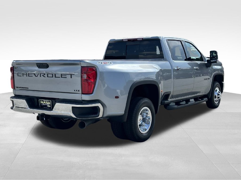 New 2026 Chevrolet Silverado 3500 LTZ w/ LTZ Plus Package AWD/4WD image 3