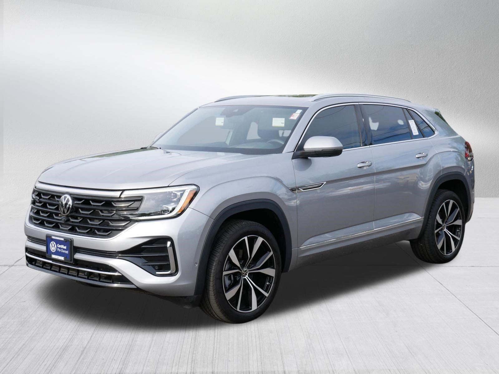 Certified 2025 Volkswagen Atlas Cross Sport SEL Premium R-Line AWD/4WD image 3