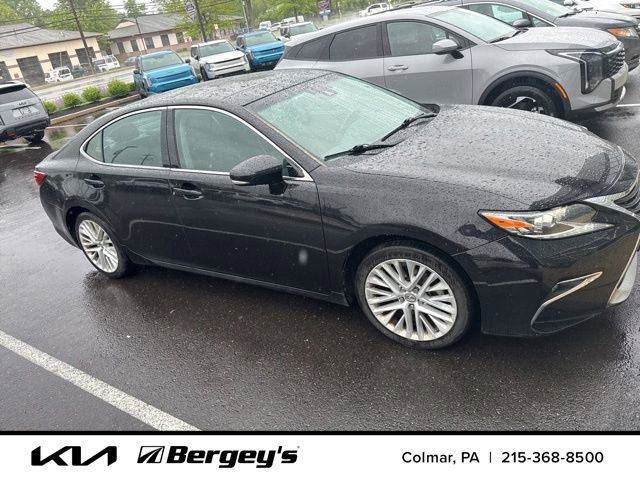 Used 2016 Lexus ES 350 w/ Luxury Package w/Wood Trim FWD image 6