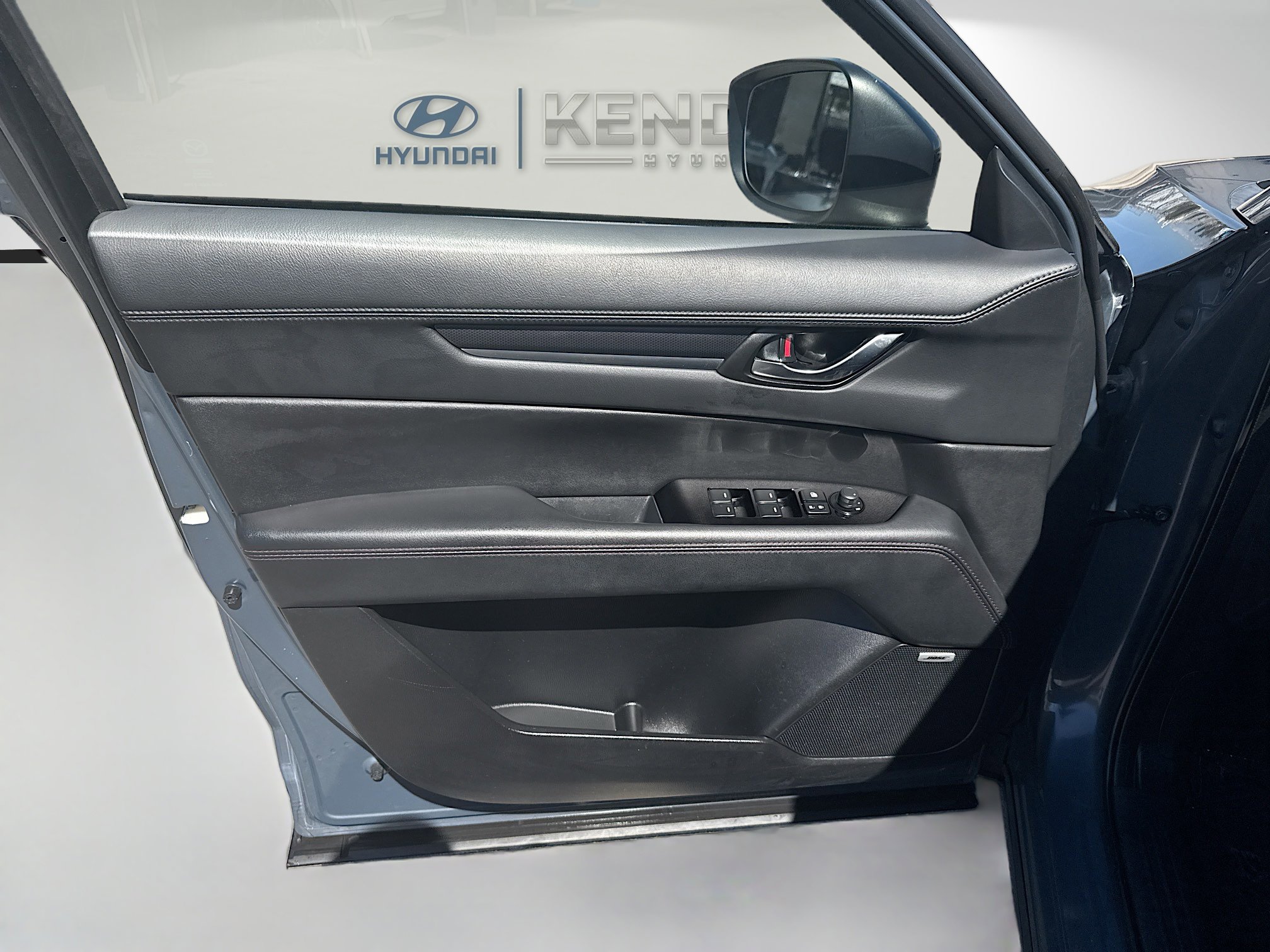 Used 2024 MAZDA CX-5 Carbon Edition image 17