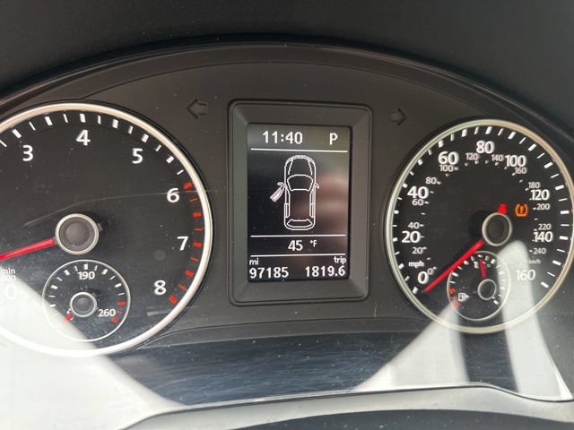 Used 2016 Volkswagen Tiguan SE FWD image 16