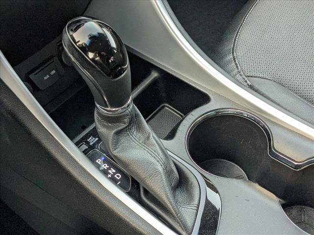 Used 2014 Hyundai Sonata Limited w/ Technology Package 06 FWD image 12