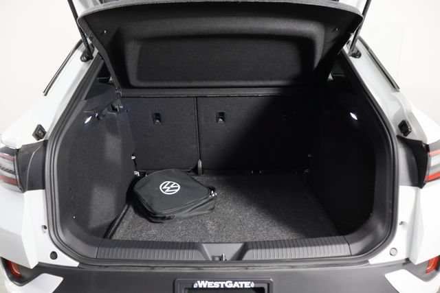 Used 2024 Volkswagen ID.4 2WD image 16