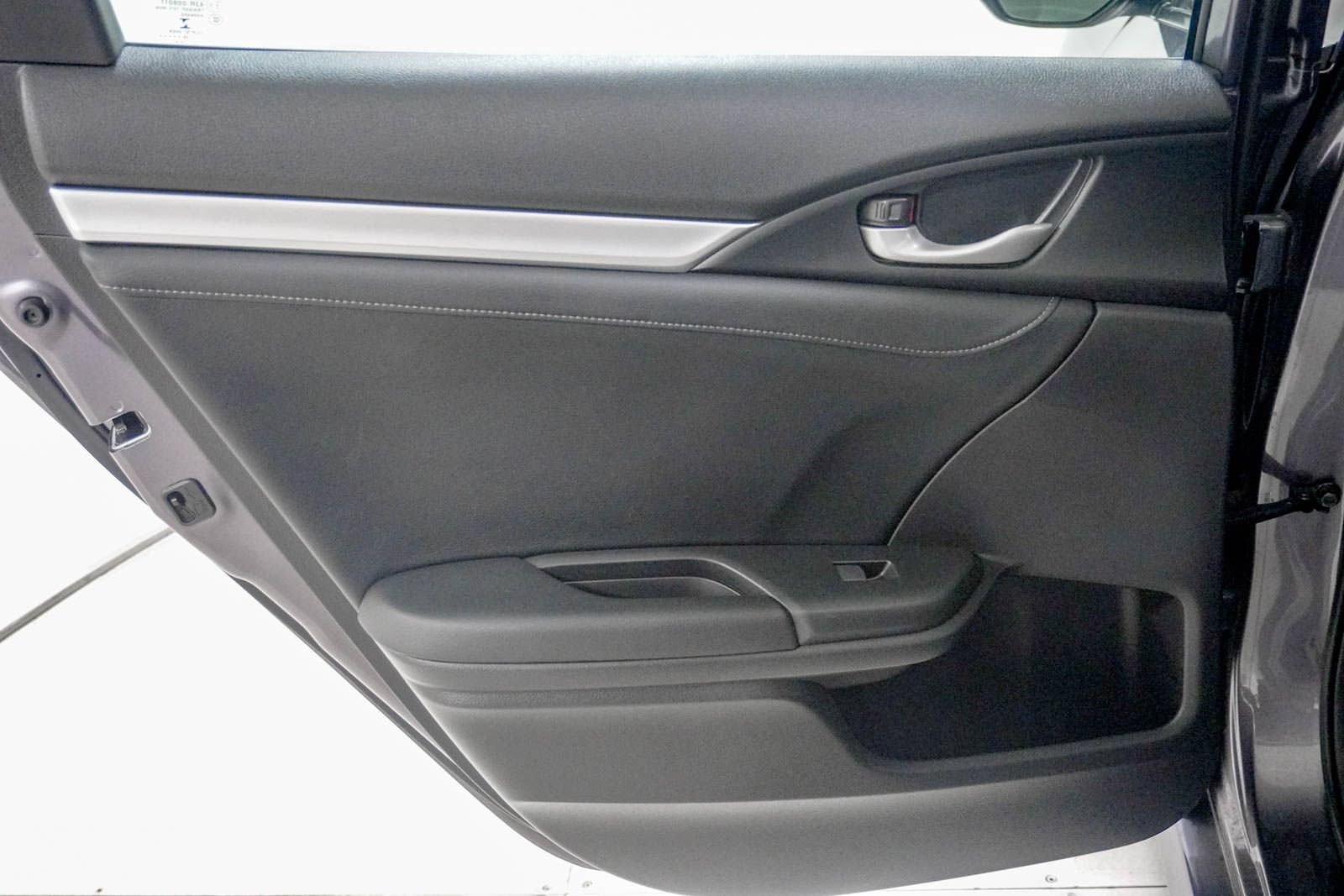 Used 2020 Honda Civic EX-L image 37