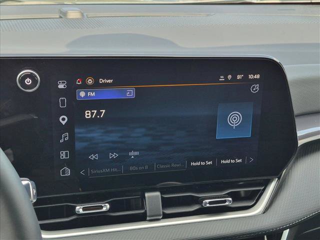 New 2026 Chevrolet Equinox LT w/ Convenience Package II FWD image 11