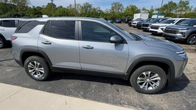 New 2027 Chevrolet Equinox LT w/ LPO, Floor Liner Package FWD image 3