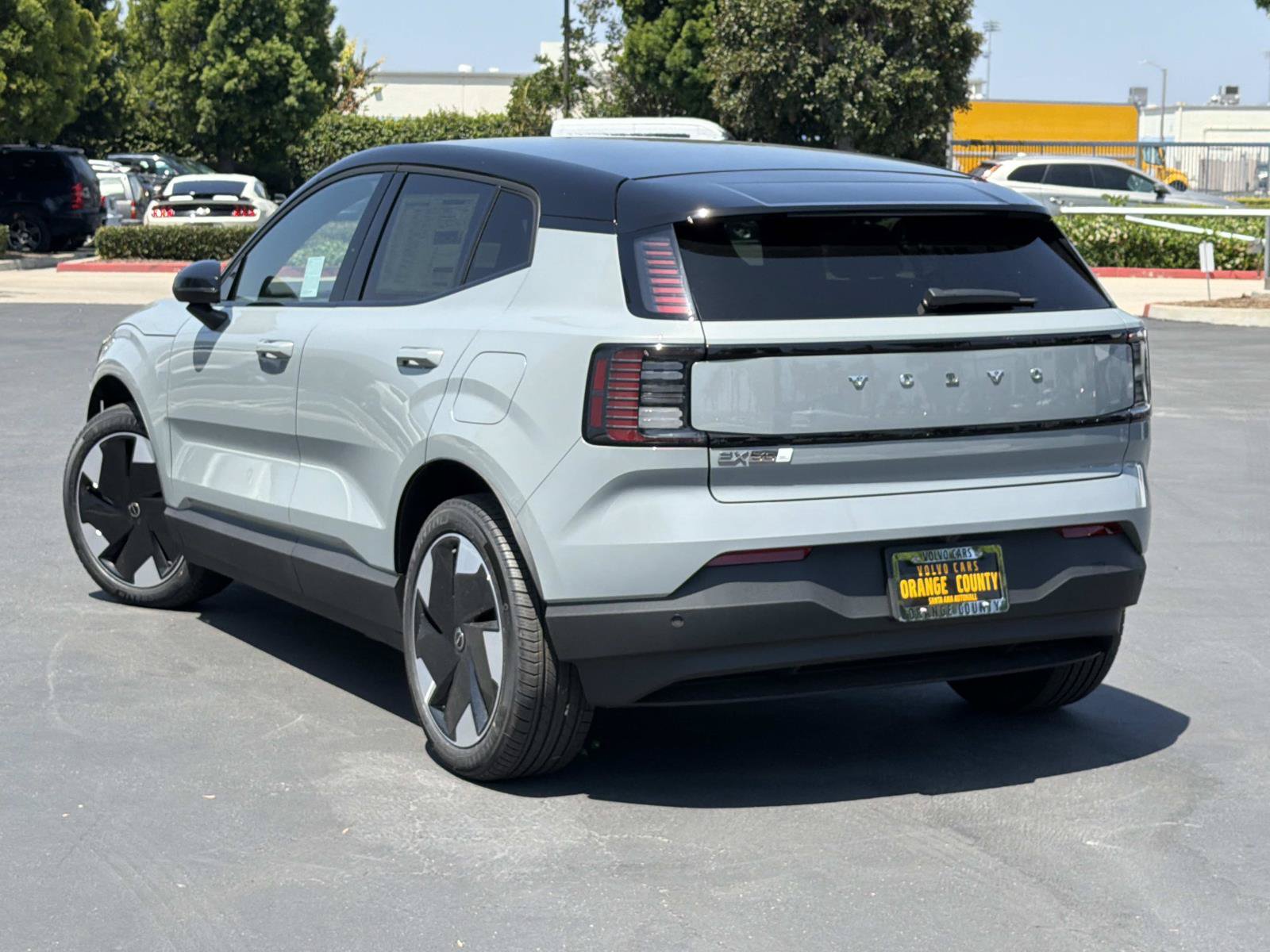 New 2026 Volvo EX30 Plus w/ Climate Package AWD/4WD image 5