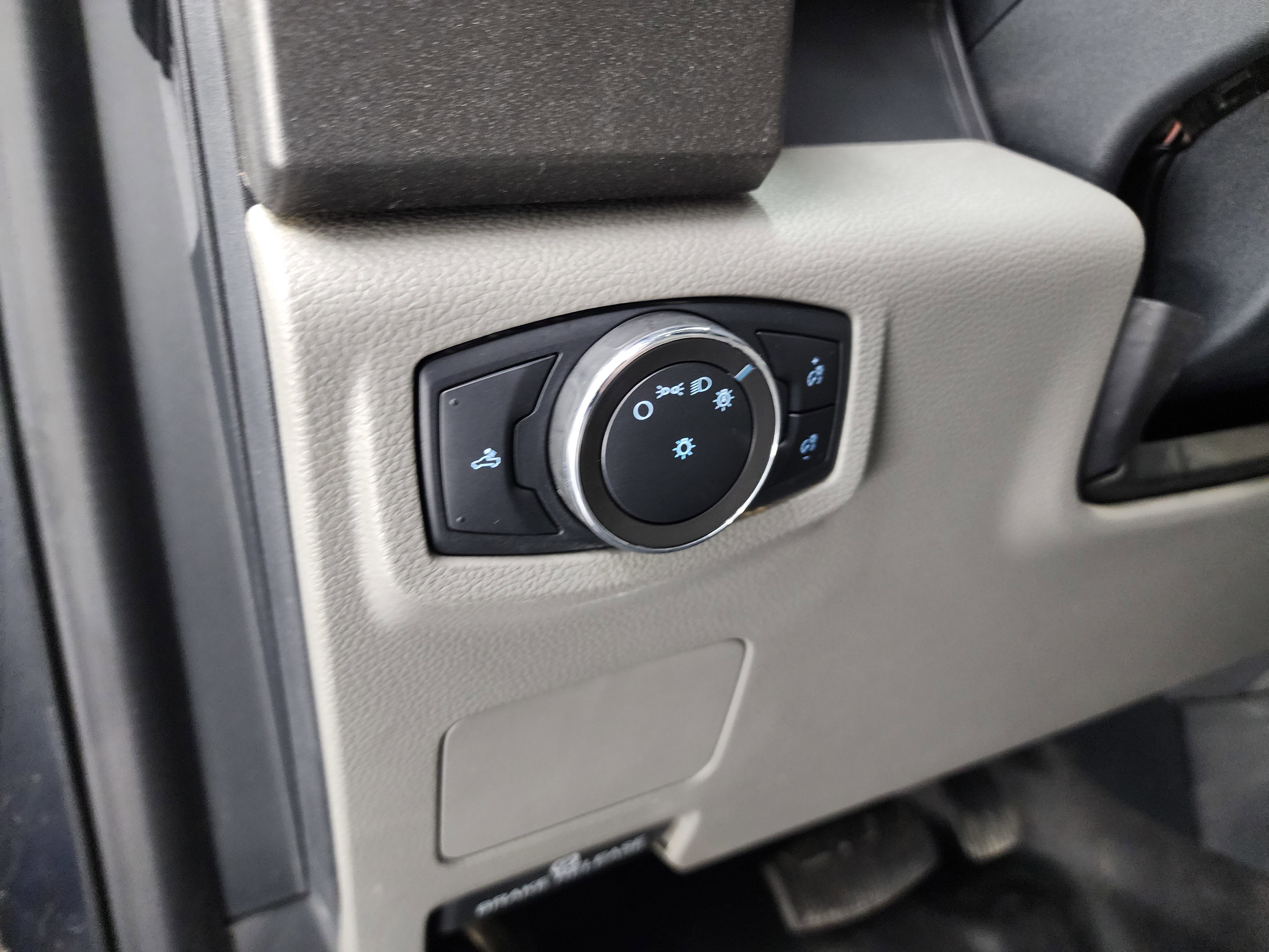 Used 2022 Ford F250 XL w/ STX Appearance Package image 37