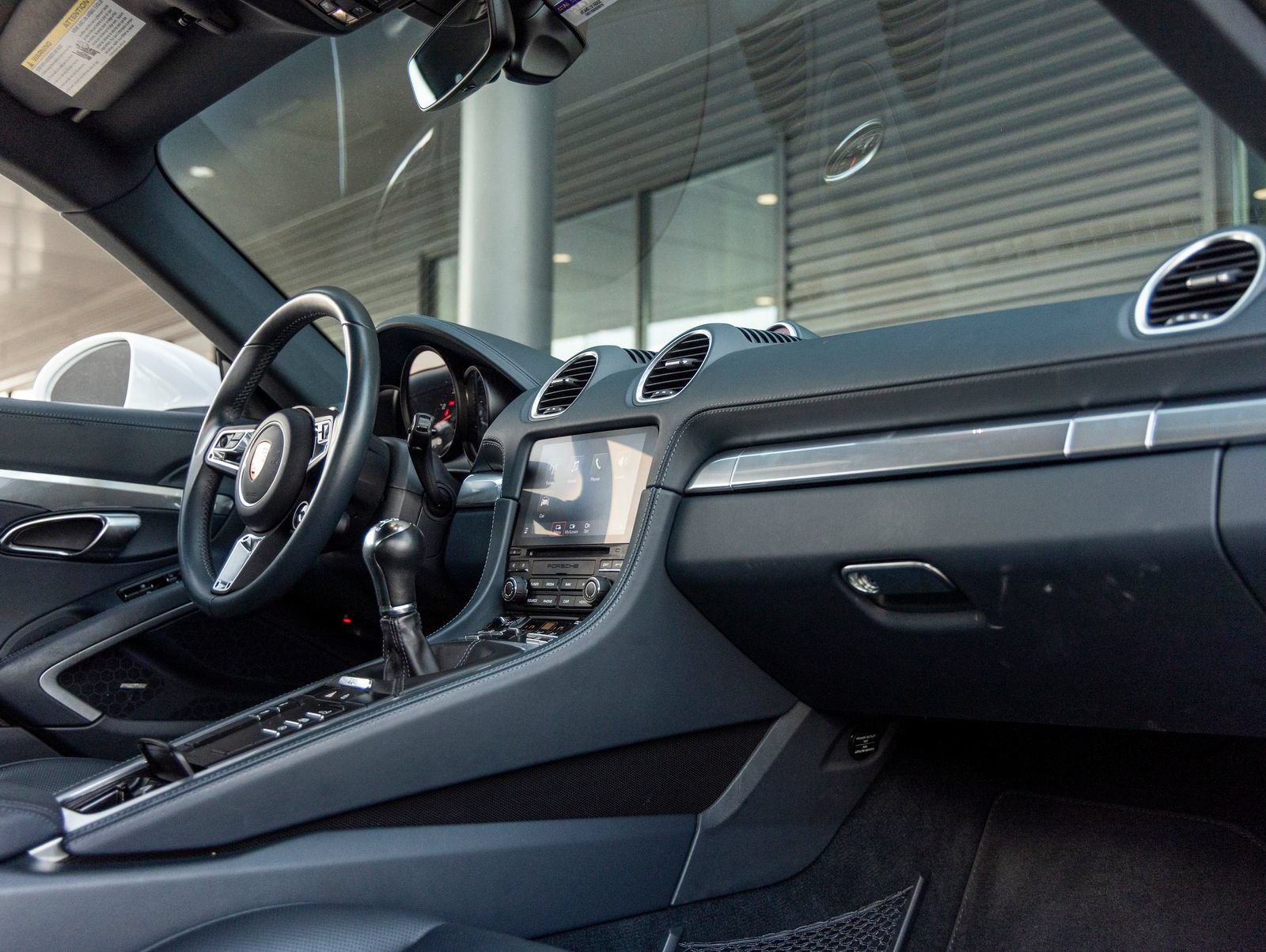 Certified 2024 Porsche 718 Cayman RWD image 38