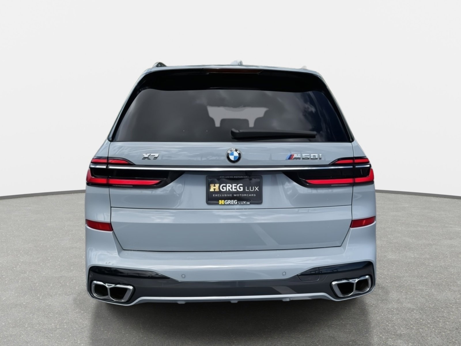 Used 2025 BMW X7 M60i AWD/4WD image 4