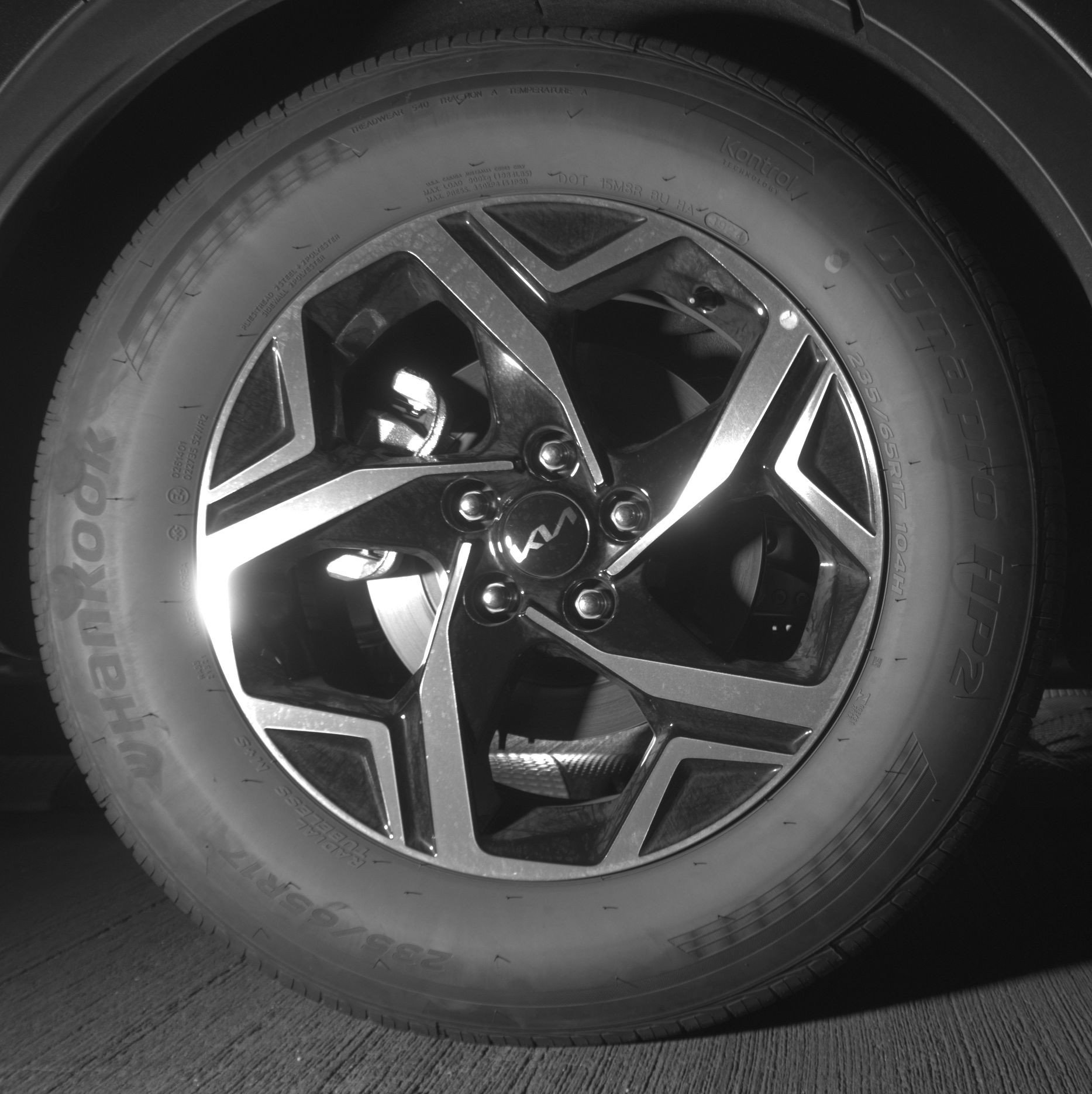 Used 2025 Kia Sportage LX image 15