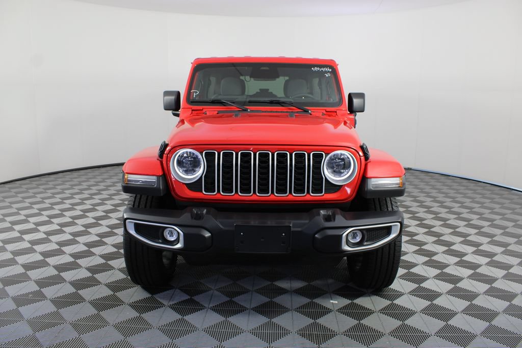 Used 2025 Jeep Wrangler Unlimited Sahara AWD/4WD image 25