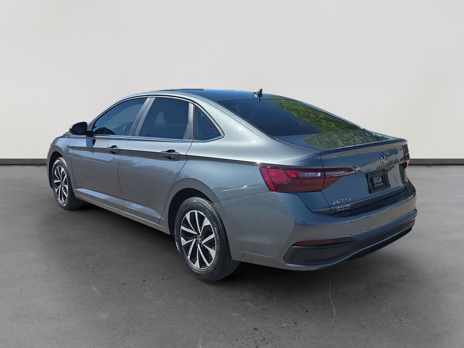 Used 2023 Volkswagen Jetta S w/ IQ.Drive Package image 3