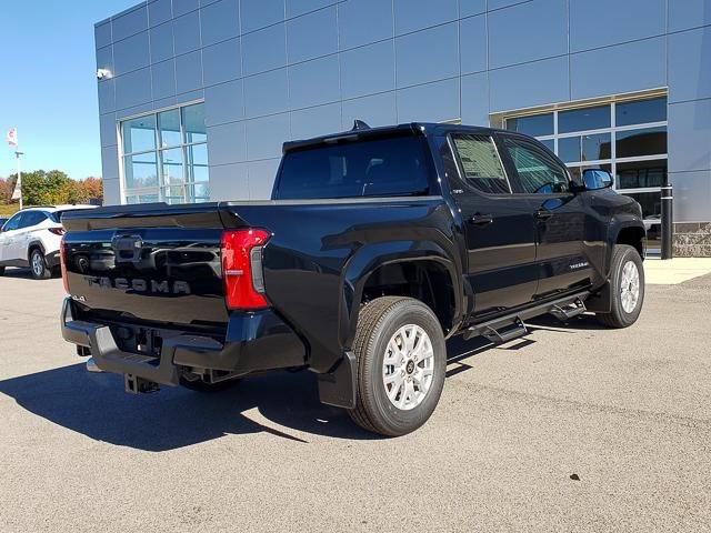 New 2025 Toyota Tacoma SR5 image 5