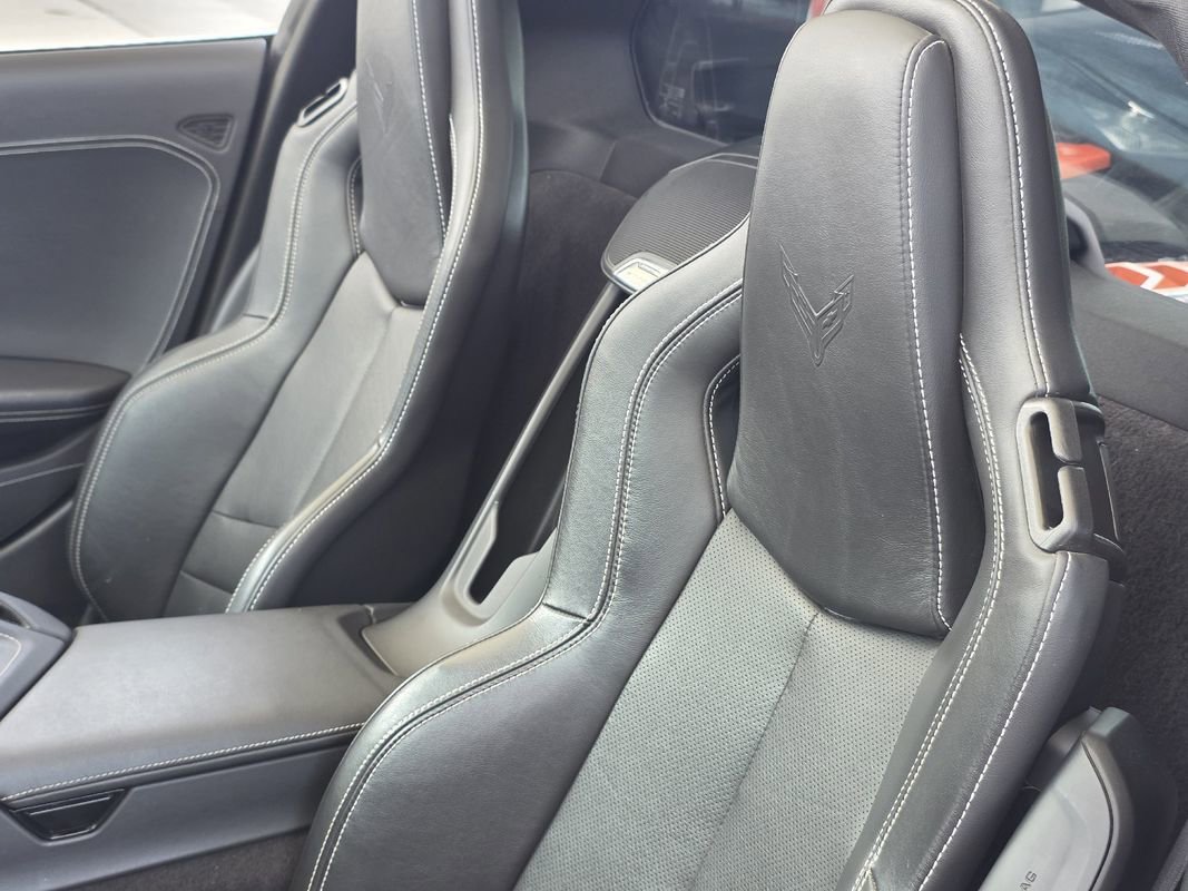 Used 2020 Chevrolet Corvette Stingray Coupe w/ Z51 Performance Package image 21