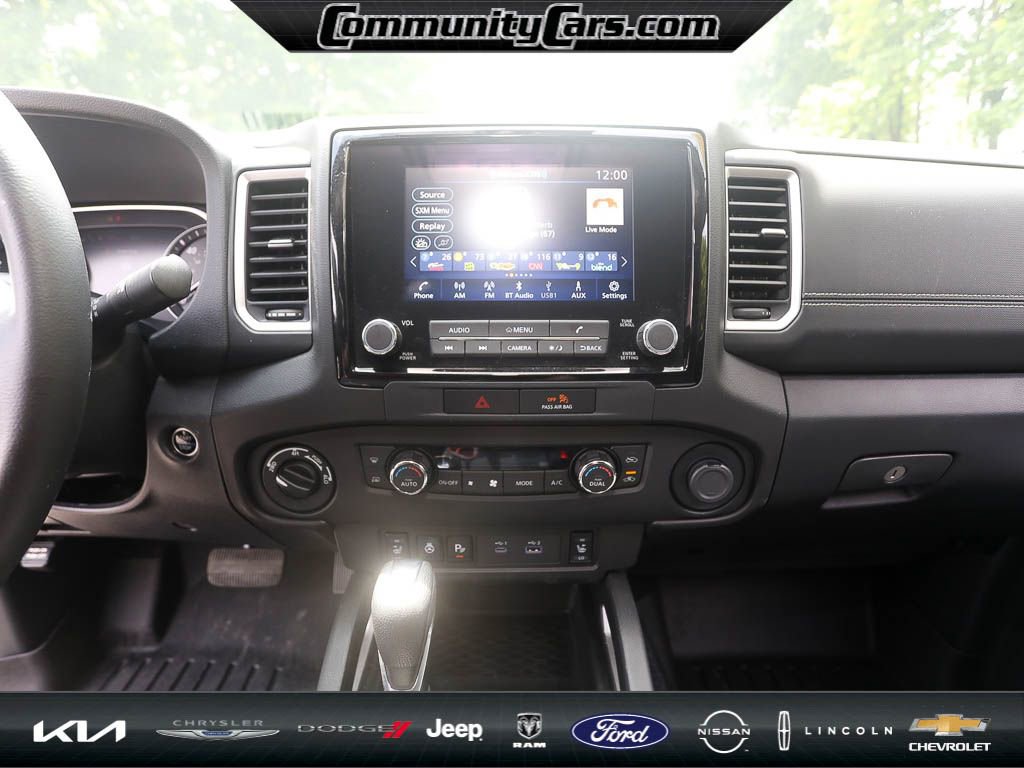 Used 2023 Nissan Frontier SV w/ SV Convenience Package image 17