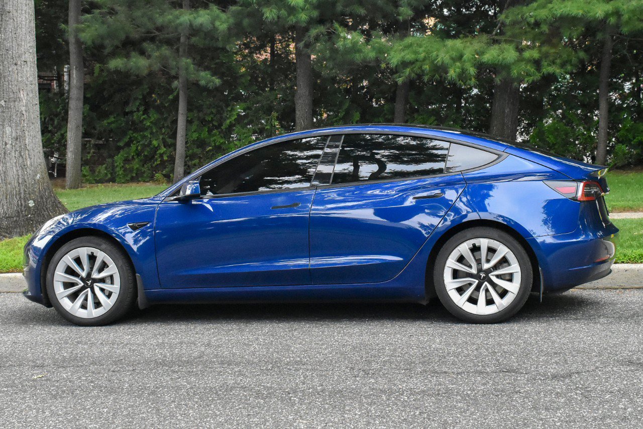 Used 2021 Tesla Model 3 Long Range AWD/4WD image 4
