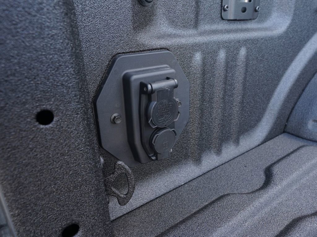 New 2026 Ford F250 Lariat image 29