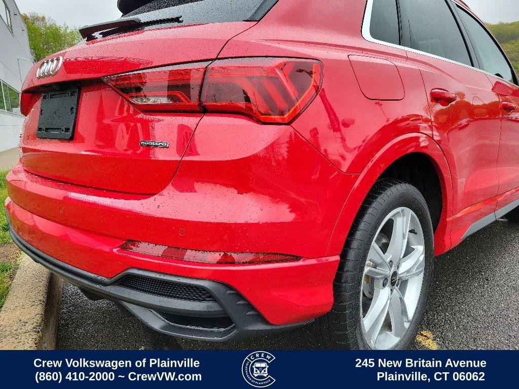 Used 2023 Audi Q3 2.0T Premium w/ 19" Wheel Package AWD/4WD image 34
