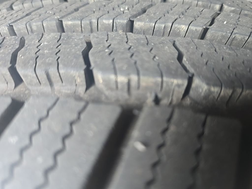 Used 2018 Toyota Tacoma SR5 image 9