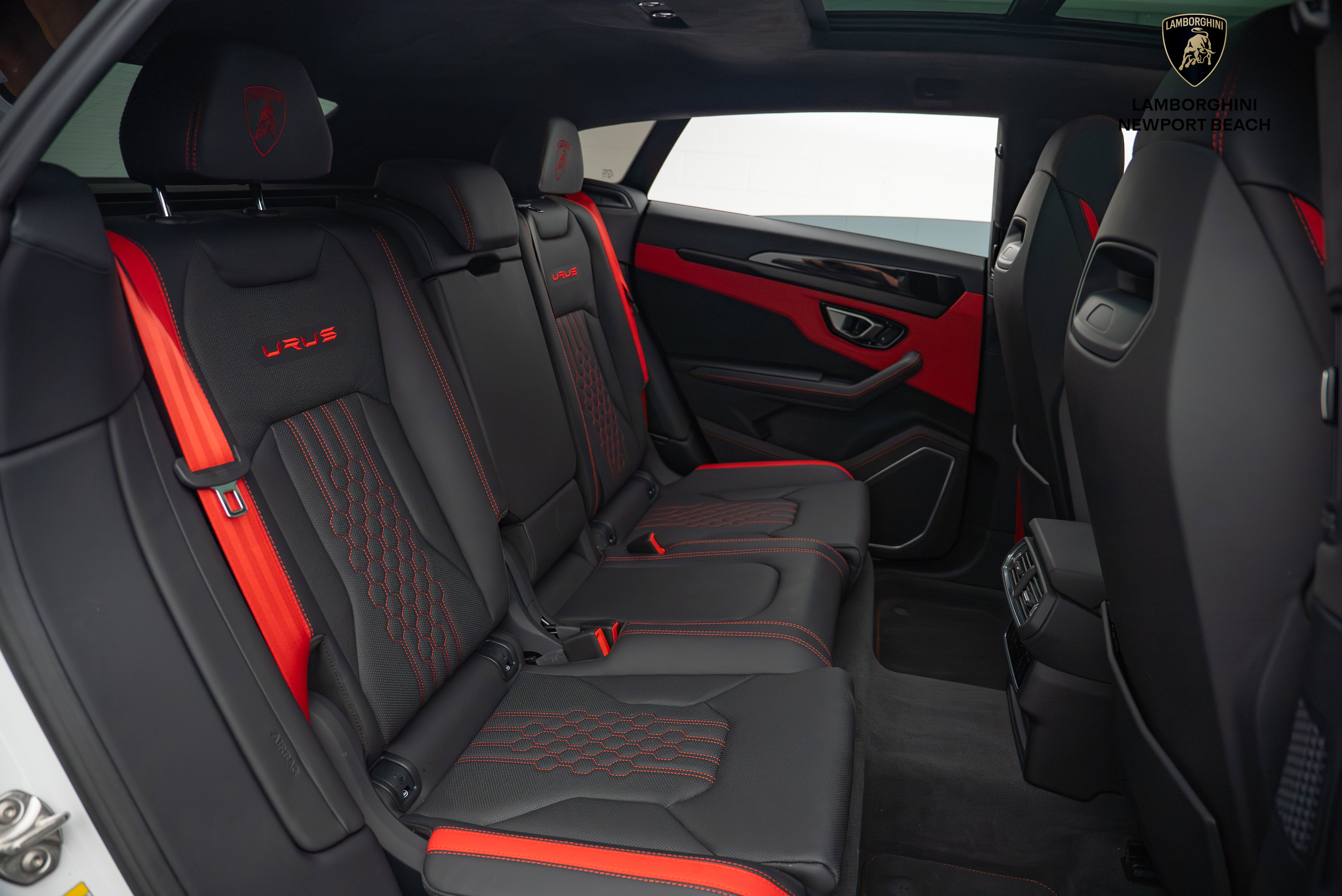 Used 2024 Lamborghini Urus S image 26