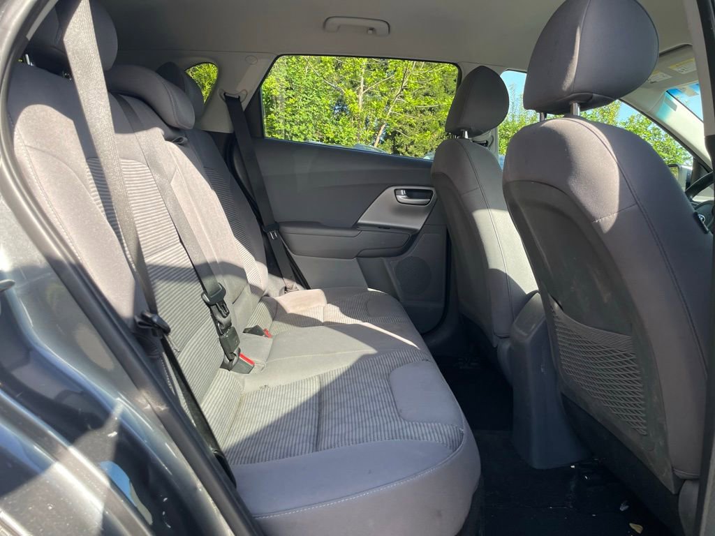 Used 2018 Kia Niro LX FWD image 23