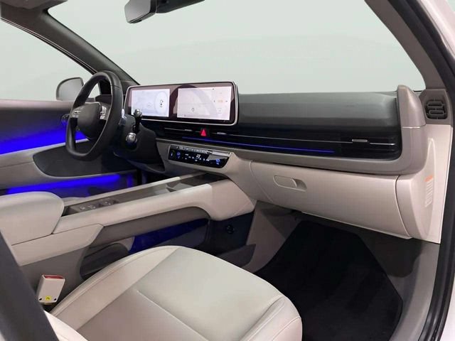 Used 2025 Hyundai Ioniq 6 SEL RWD image 74