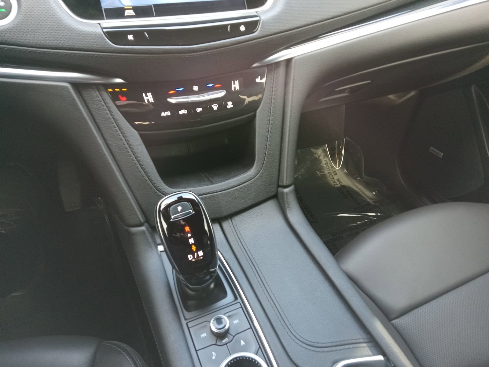 Certified 2024 Cadillac XT5 Premium Luxury image 16