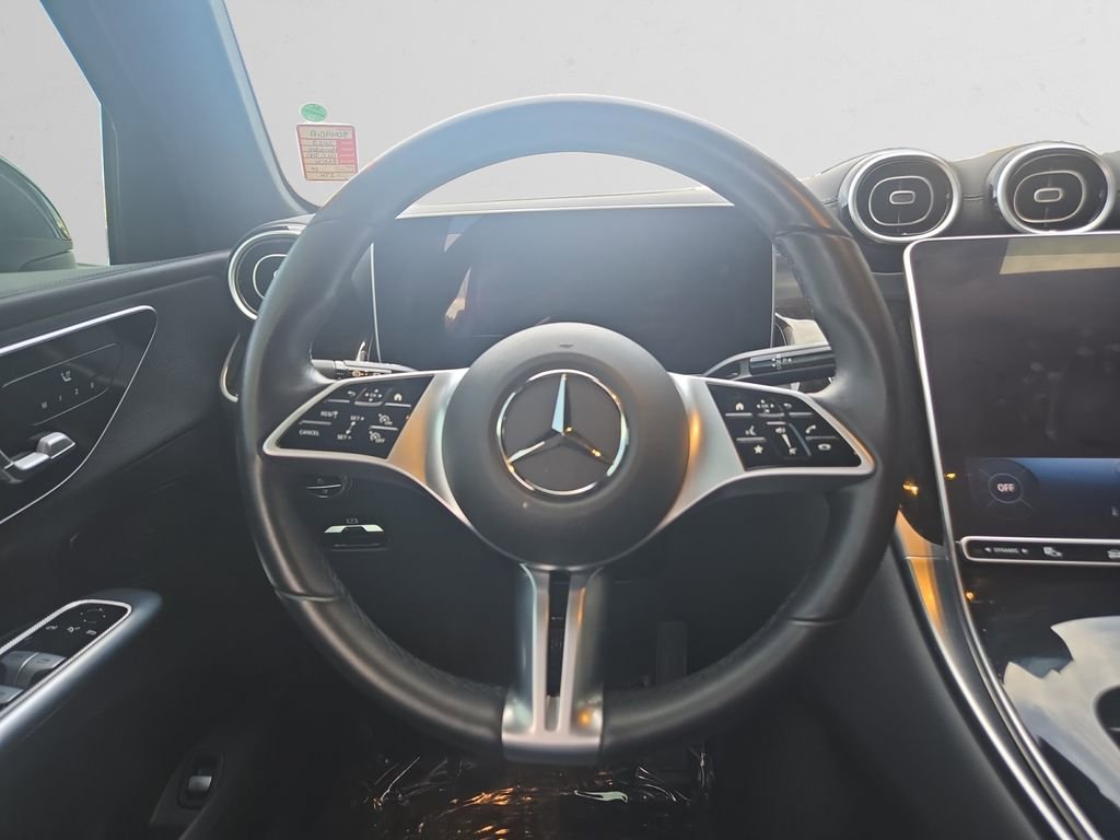 Used 2023 Mercedes-Benz GLC 300 4MATIC image 13