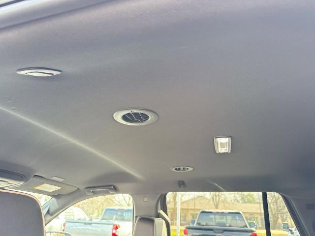 Certified 2025 Chevrolet Tahoe Premier AWD/4WD image 21