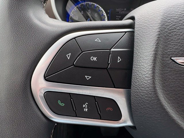 Used 2023 Chrysler Voyager LX FWD image 23