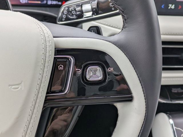New 2026 Lincoln Aviator Black Label w/ Jet Appearance Package AWD/4WD image 25