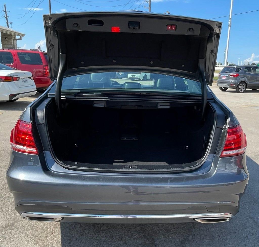 Used 2014 Mercedes-Benz E 350 4MATIC Sedan w/ Premium 1 Package image 12