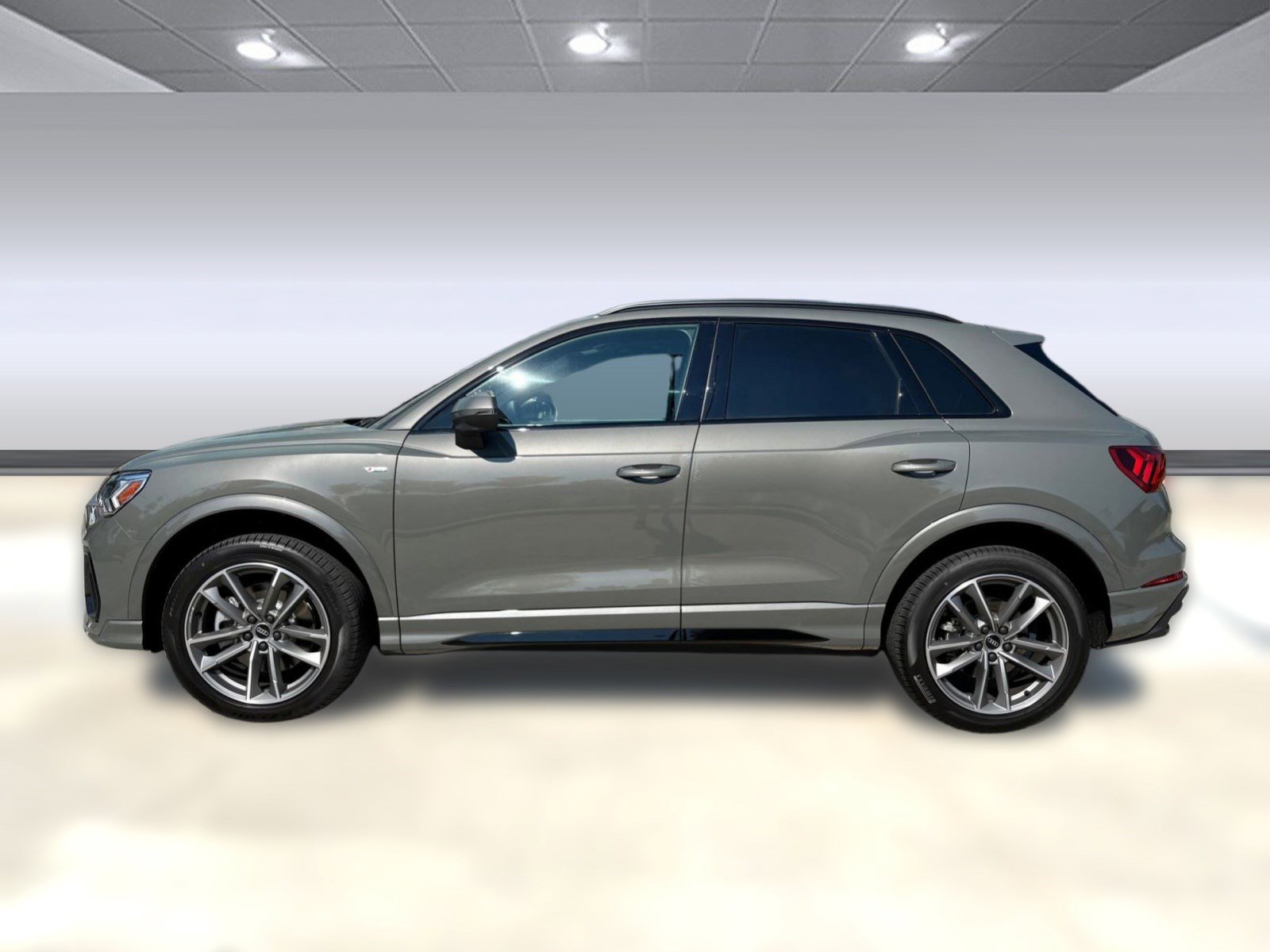New 2025 Audi Q3 2.0T Premium image 2
