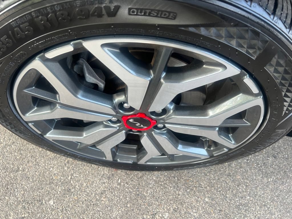 Certified 2023 Kia Seltos SX w/ SX Sunroof Package AWD/4WD image 48