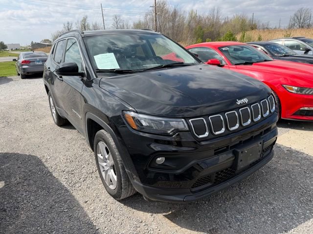Used 2022 Jeep Compass Latitude w/ Convenience Group image 1
