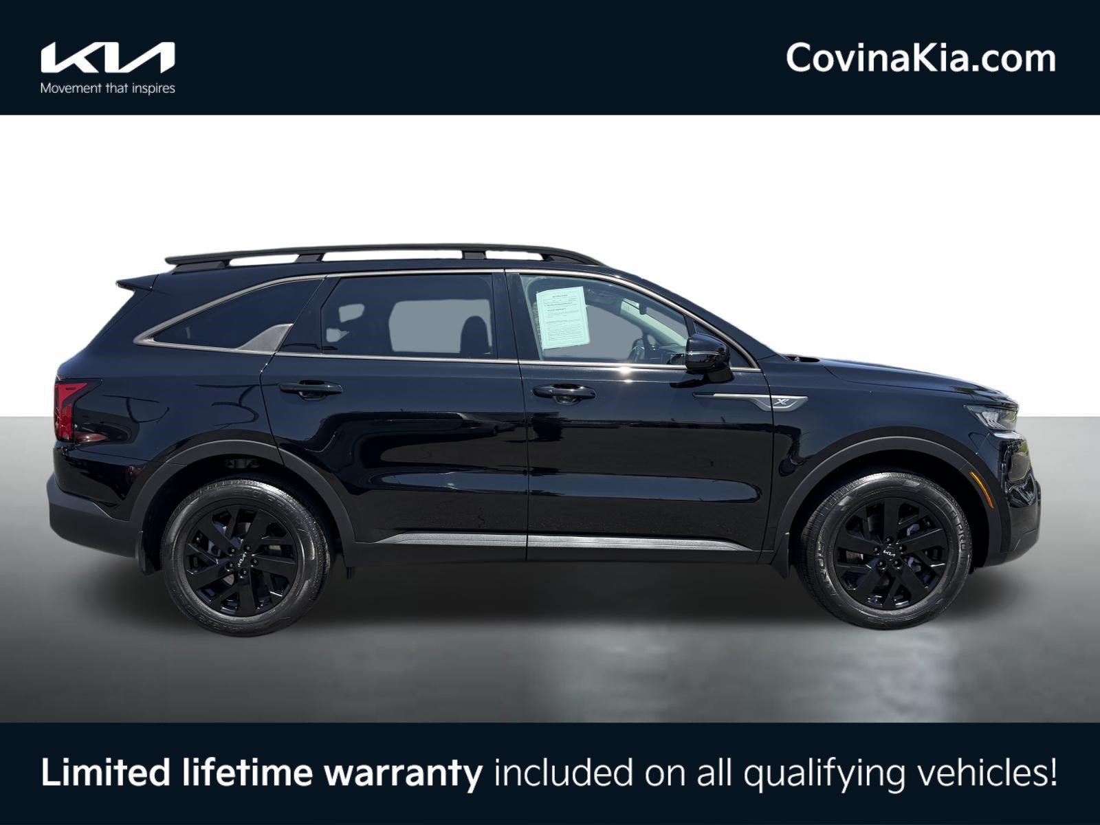 Certified 2022 Kia Sorento S w/ Panoramic Sunroof Package AWD/4WD image 9
