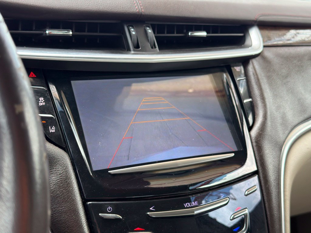 Used 2014 Cadillac XTS Premium FWD image 32