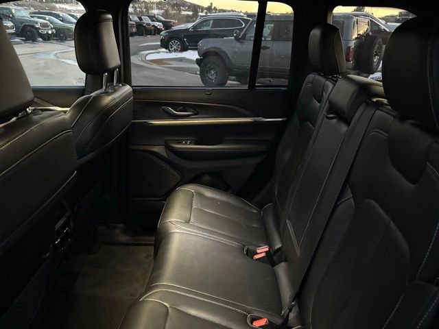 Certified 2025 Jeep Grand Cherokee Limited w/ Luxury Tech Group II image 22