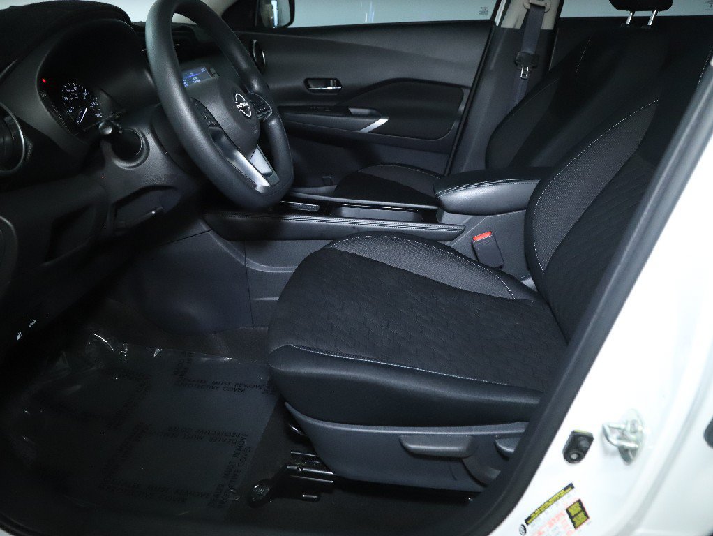 Certified 2023 Nissan Kicks SV FWD image 20