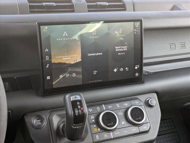 Certified 2023 Land Rover Defender 90 V8 image 15