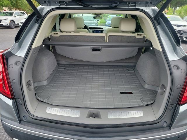 Used 2024 Cadillac XT5 Premium Luxury FWD image 12