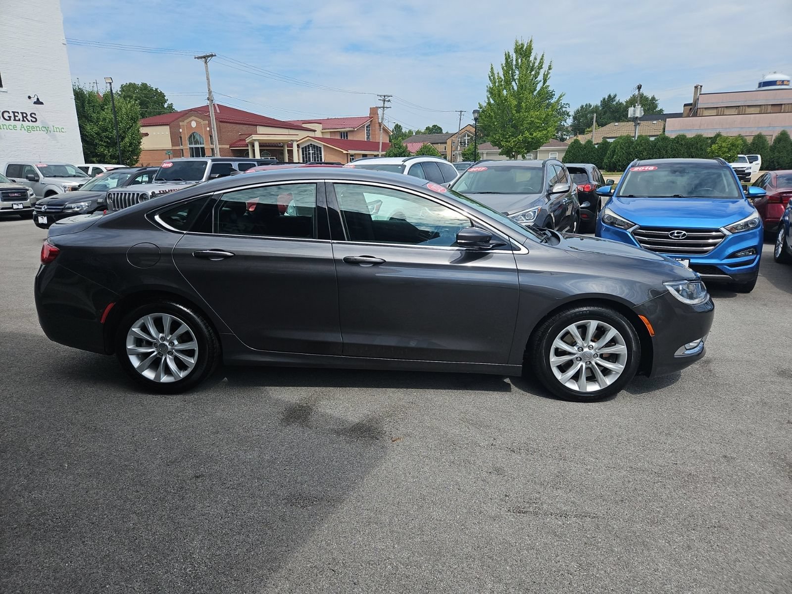 Used 2015 Chrysler 200 C w/ Navigation & Sound Group I FWD image 8