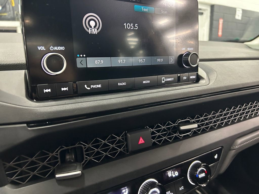 Used 2023 Honda Accord EX image 24