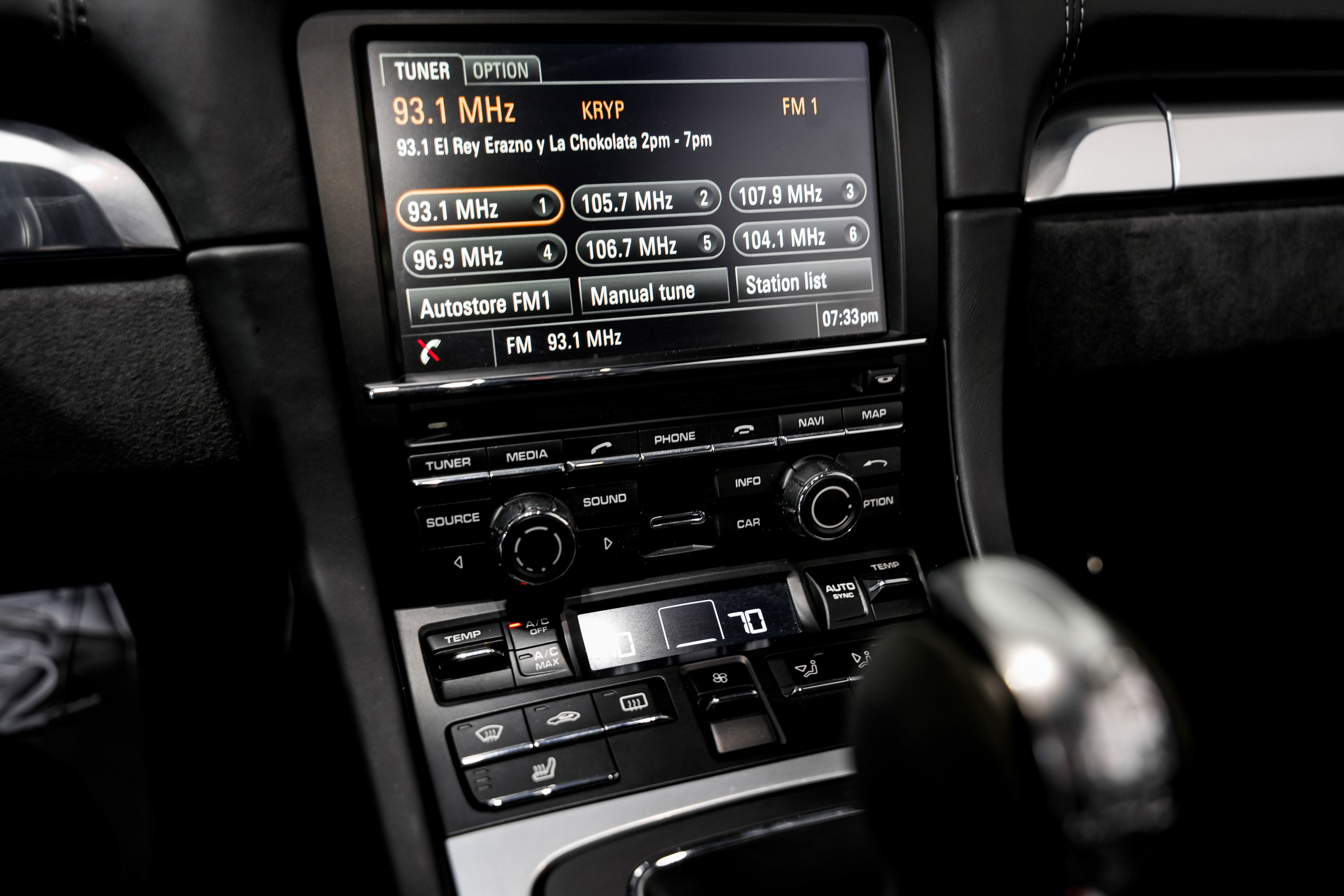 Used 2016 Porsche Boxster GTS image 9